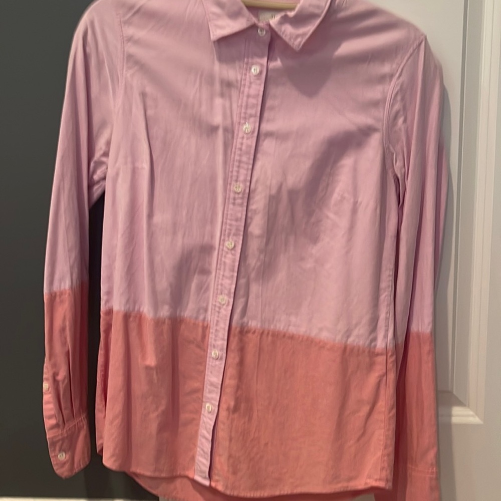 J Crew women’s cotton pink button down size 4 boy style